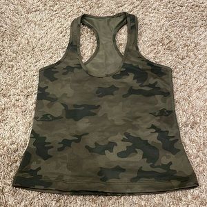 Lululemon cool racerback tank size 4